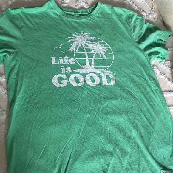 Life Is Good Men’s crusher-lite short sleeve tee. Sz Medium logo front/ lt green - Picture 1 of 4